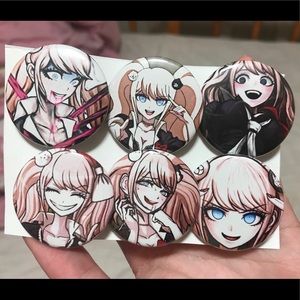 Danganronpa Junko Enoshima Pinback Bu…